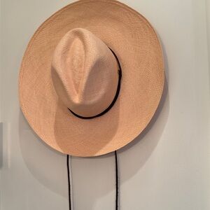 Stylish Tan Straw Hat